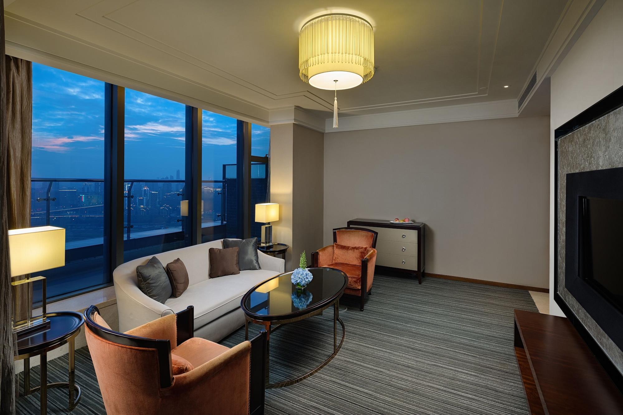 Radisson Blu Plaza Chongqing - Free 2 Bottle Of Local Beer Per Room During Stay Extérieur photo