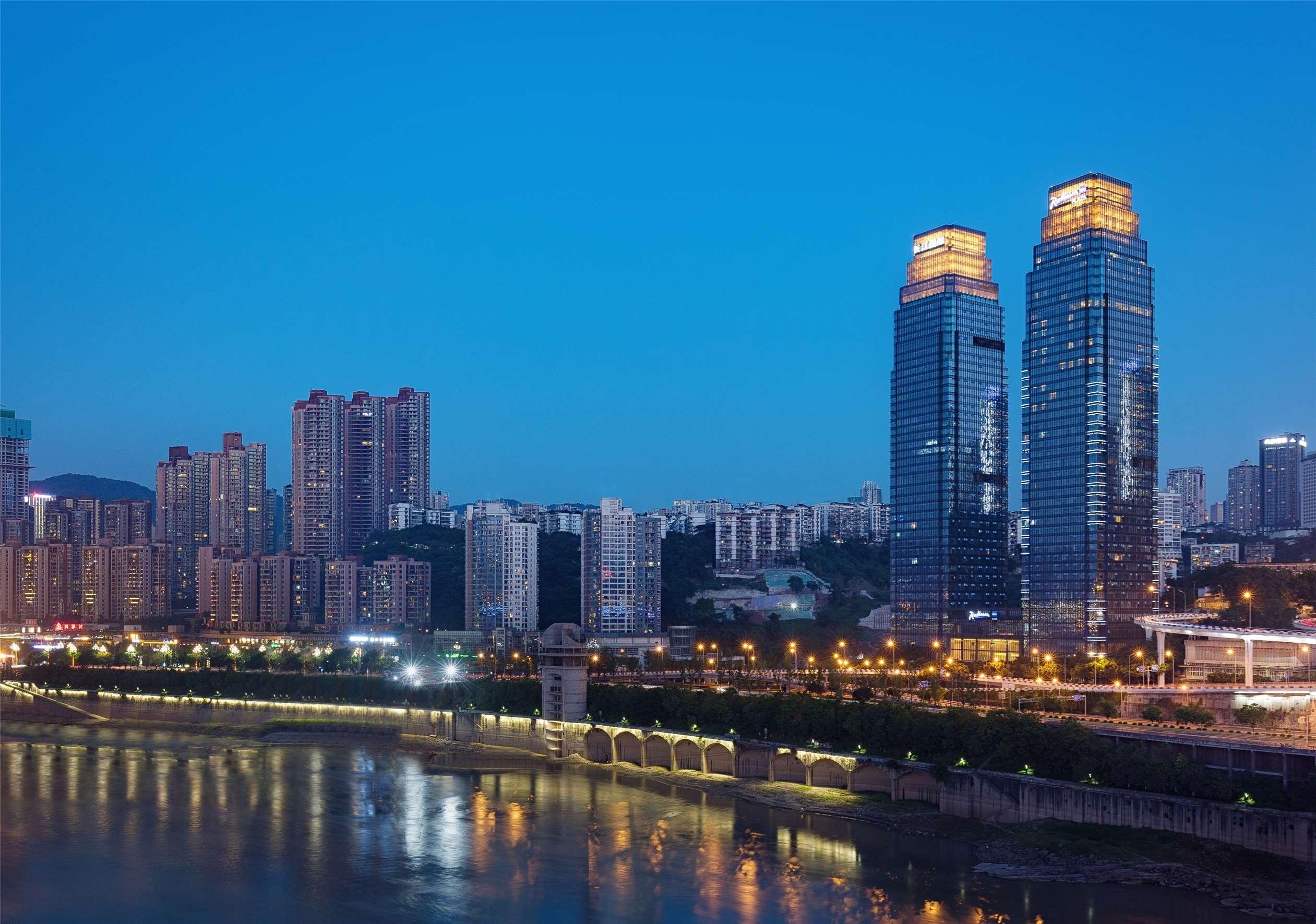 Radisson Blu Plaza Chongqing - Free 2 Bottle Of Local Beer Per Room During Stay Extérieur photo