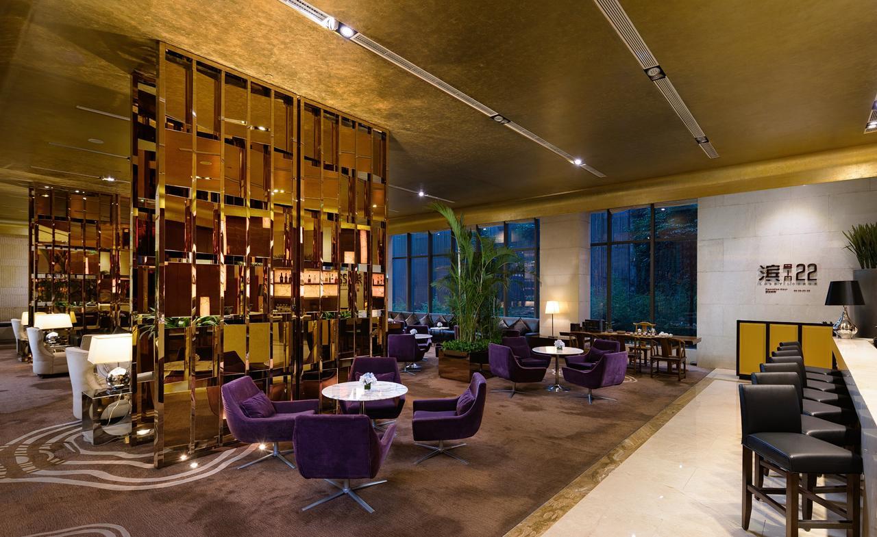 Radisson Blu Plaza Chongqing - Free 2 Bottle Of Local Beer Per Room During Stay Extérieur photo